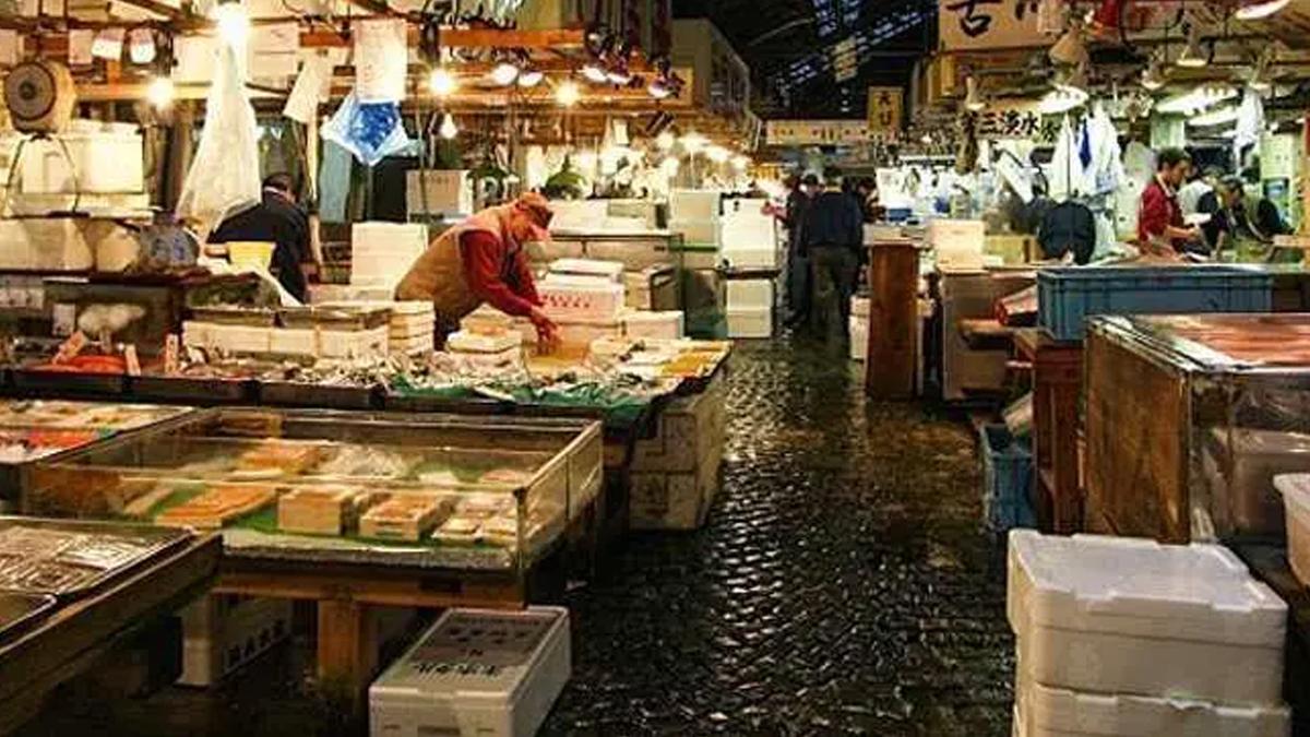 Tokyo balık pazarında çılgın fiyat: O balık için 3,2 milyon dolar ödendi!