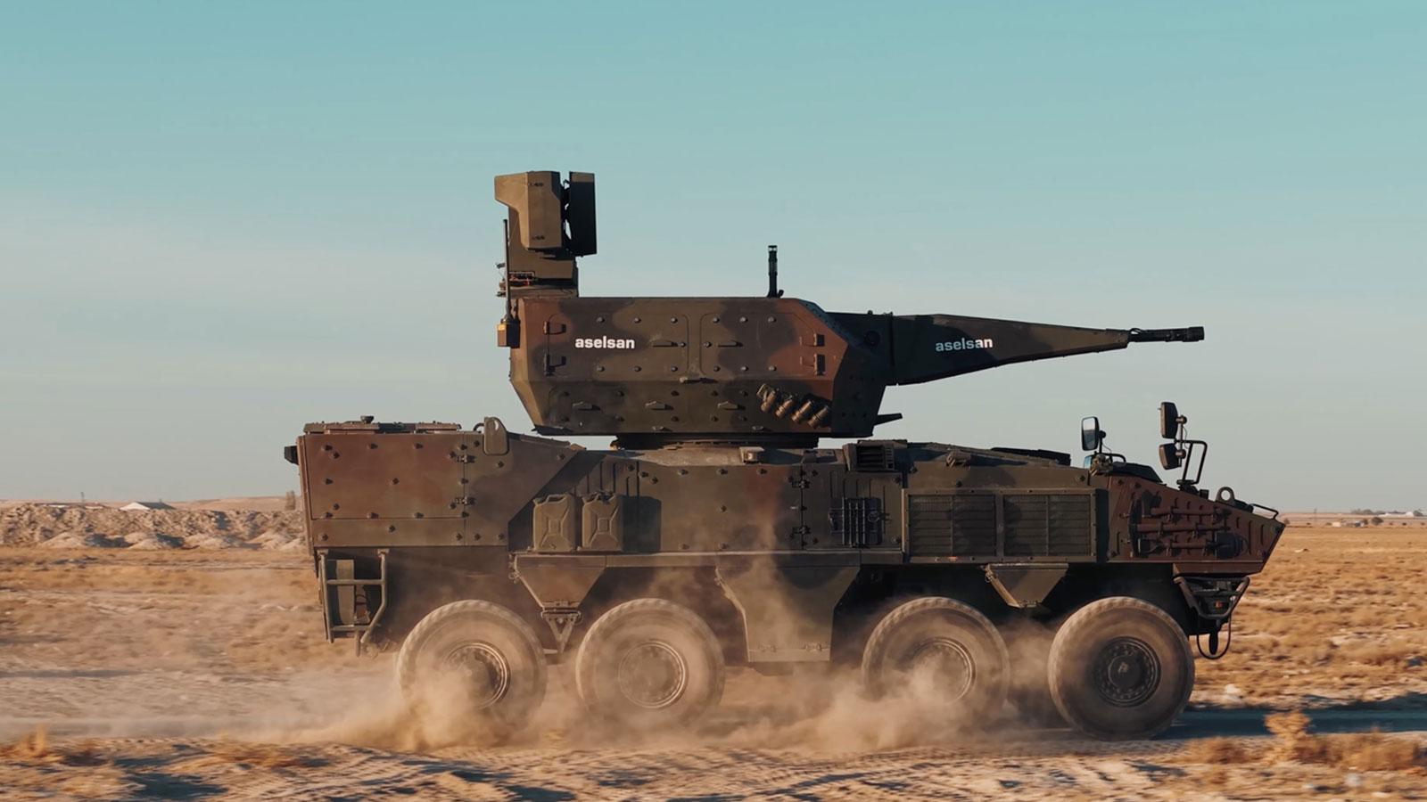 Çelik Kubbe'nin yeni muhafızı: KORKUT 8x8 sahneye indi