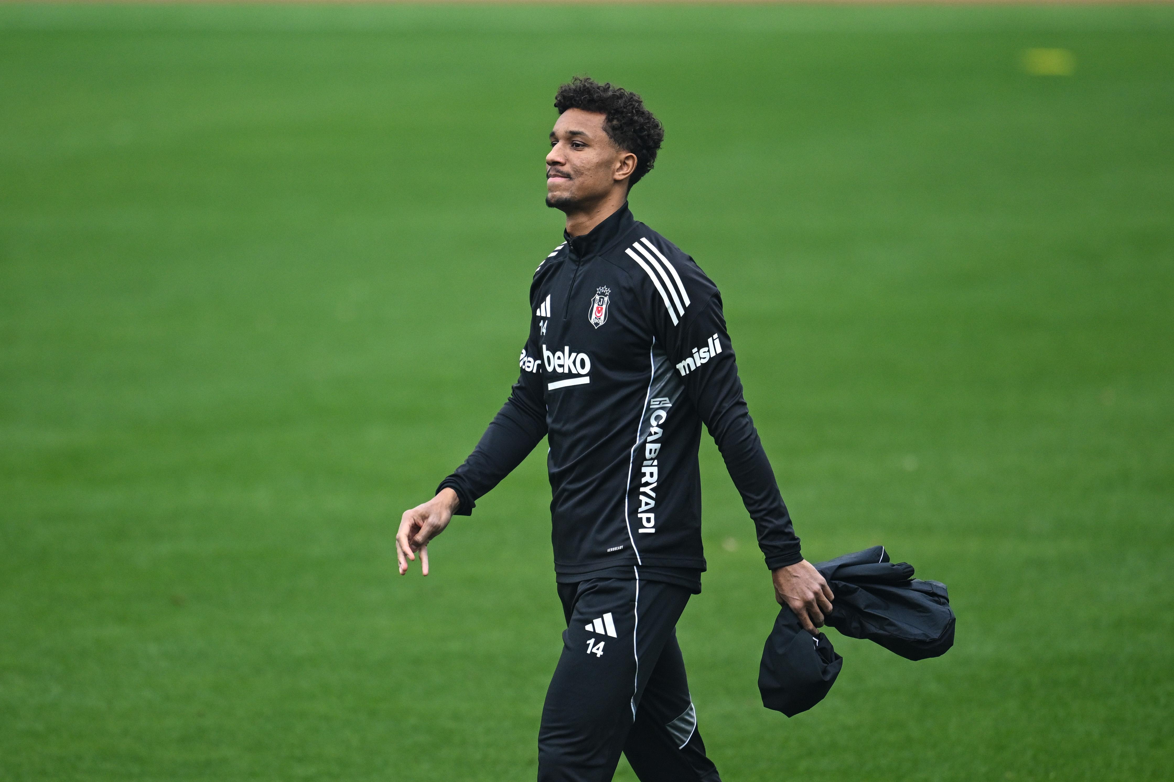 Beşiktaş'tan Felix Uduokhai kararı