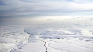 Küçük çatlakların büyük tehlikesi! Arktik'te zincirleme reaksiyon başladı