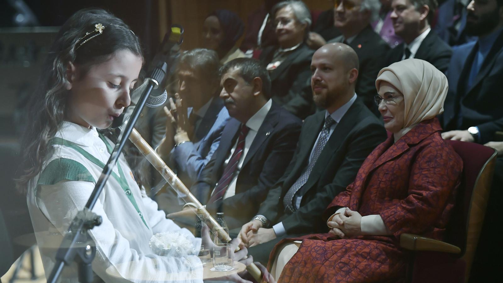 Emine Erdoğan küresel müzik ağının tehlikesine dikkat çekti: Ruhun gıdası da olur, zehri de