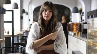 Aslı Enver'le ilgili şoke eden gerçek! Kimse bilmiyor: Aslında o dizide de rol almış...