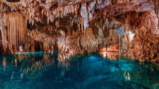 Bir çocuğun keşfi Amerika'nın en büyük yeraltı gölünü ortaya çıkardı