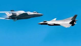 J-20 savaş uçakları kabusu gerçekleştirdi! F-35'lerin tahtı başına yıkıldı