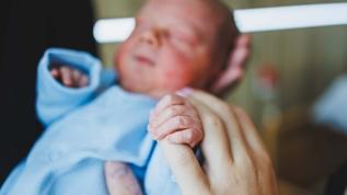 Çin'in doğum oranı rekor düşük seviyeye geriledi