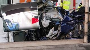 Otomobili kağıt gibi ezmişti: Silivri'deki feci kazanın görüntüleri kan dondurdu