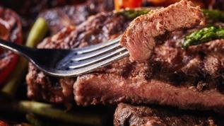 Et tüketimi 100 yaşına ulaşma şansını artırıyor mu?