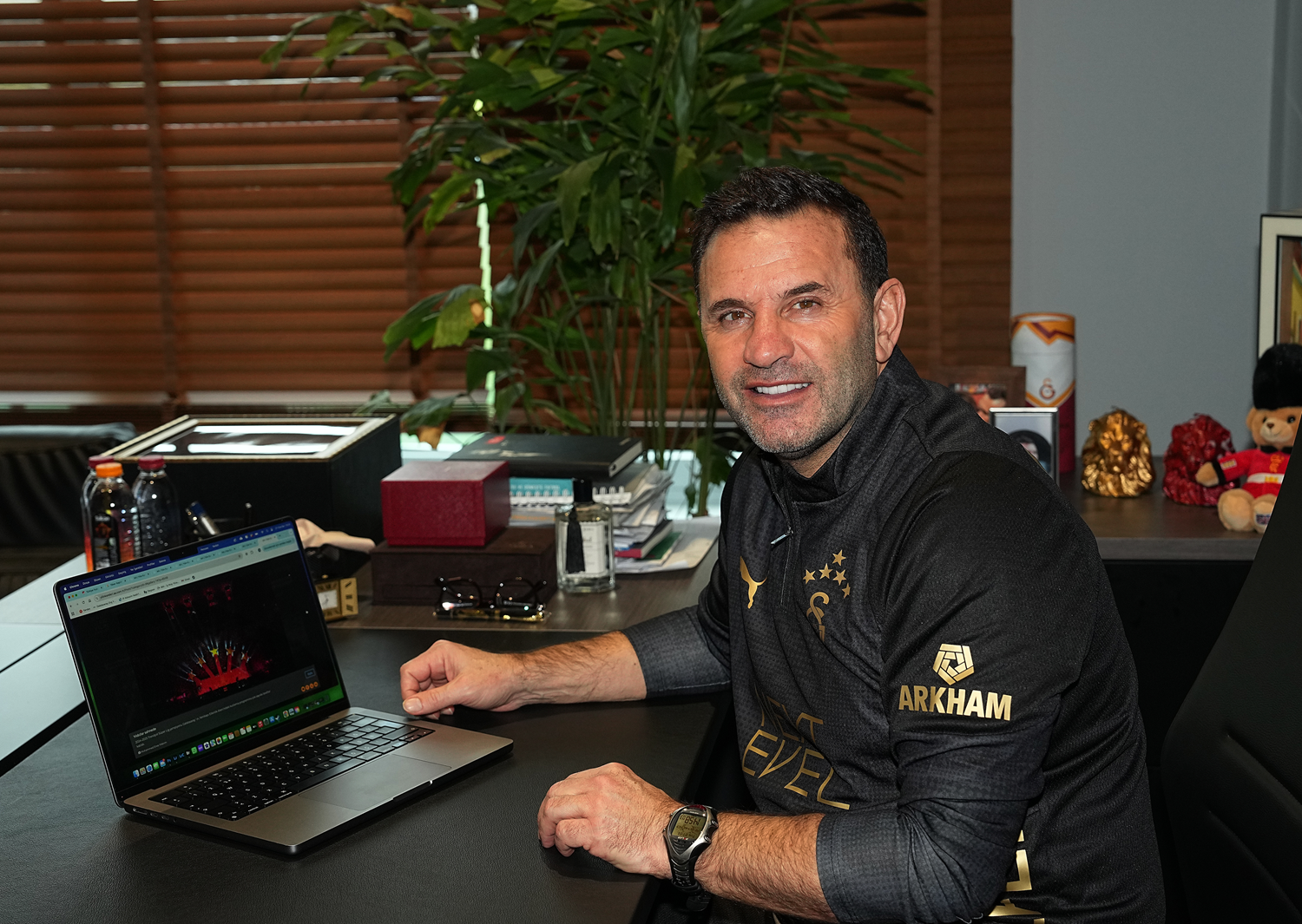 Okan Buruk, AA'nın ''Yılın Kareleri'' oylamasına katıldı