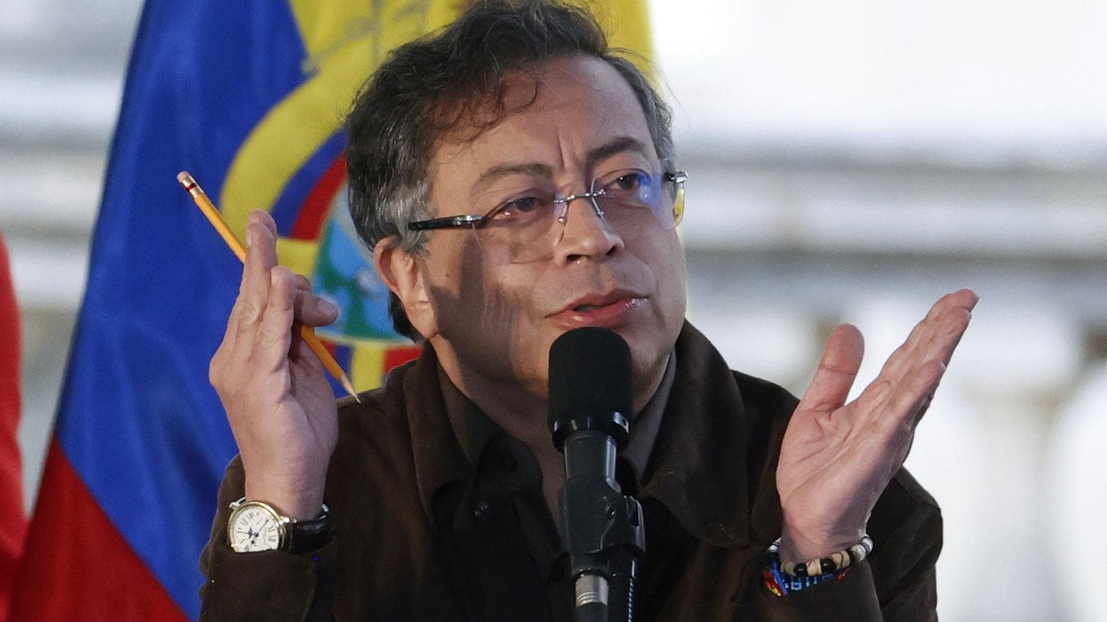 Petro'dan Latin Amerika ülkelerine birlik çağrısı