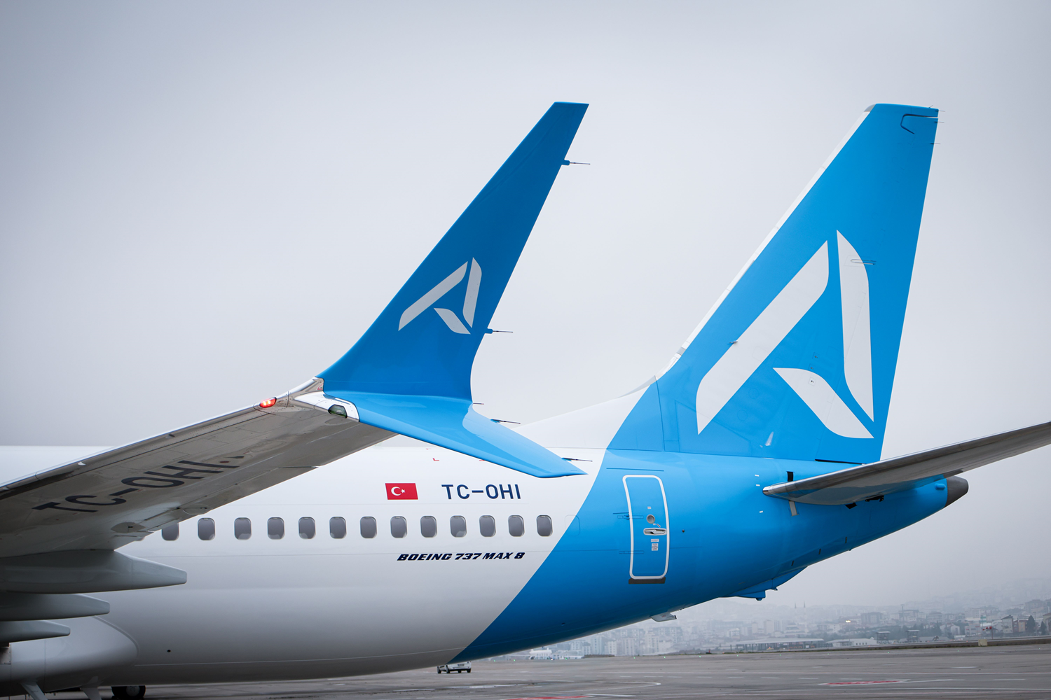 AJet filosu gençleşerek büyüyor: Yeni uçaklar İstanbul'a getirildi