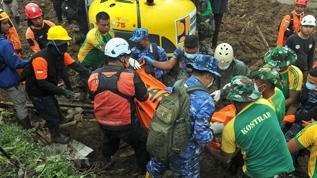 Endonezya'daki toprak kaymasında ölü sayısı 70'e yükseldi