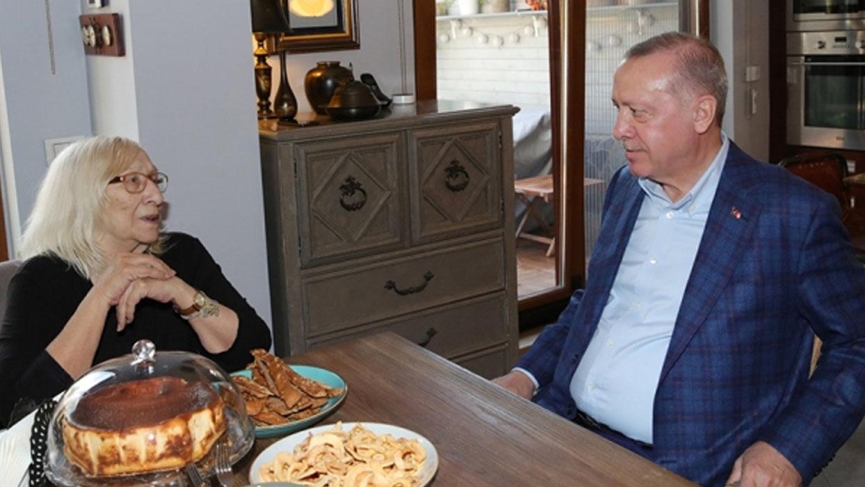 Cumhurbaşkanı Erdoğan, yazar ve düşünür Alev Alatlı'yı vefatının 2'nci yılında andı