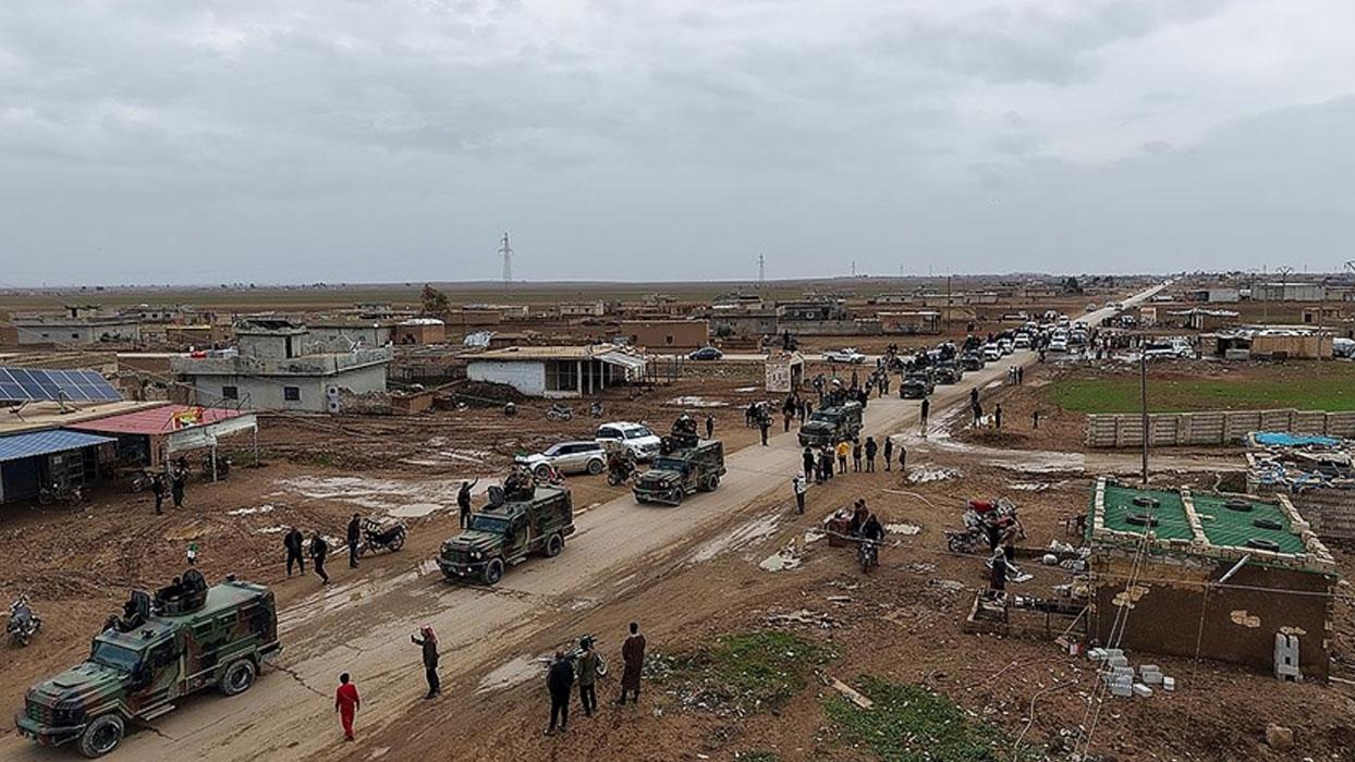 Suriye güvenlik güçleri, YPG'yle varılan mutabakat kapsamında Kamışlı'ya girmeye hazırlanıyor