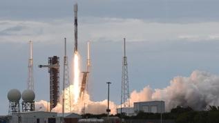 SpaceX Falcon 9 fırlatmasını durdurdu! Crew-12 görevi tehlikede mi?