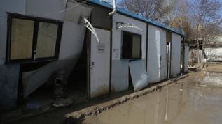 Sel felaketi İdlib'de sağlık hizmetlerini durma noktasına getirdi