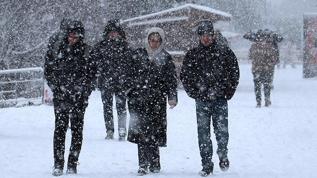 Meteorolojiden şiddetli sağanak ve kar yağışı uyarısı