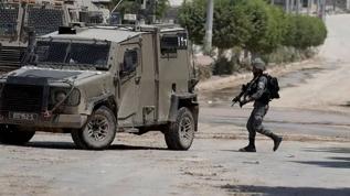 İşgalci İsrail'den yasa dışı müdahale: Öğrenci otobüsünün önünü kestiler