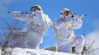 Türkiye'nin en seçkin birliklerinden kış tatbikatı