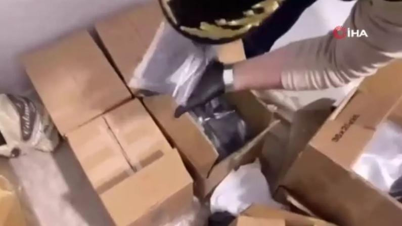 Atölyeyi suç üssüne çevirdi! İstanbul'da kaçak silah operasyonu