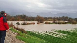 Her yağmurda aynı çile... CHP'li belediye vatandaşı kaderine terk etti