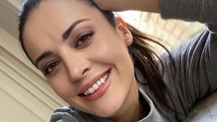 İrem Sak'ın yıllar içindeki değişimi gündem oldu! Estetiksiz hali şoke etti...