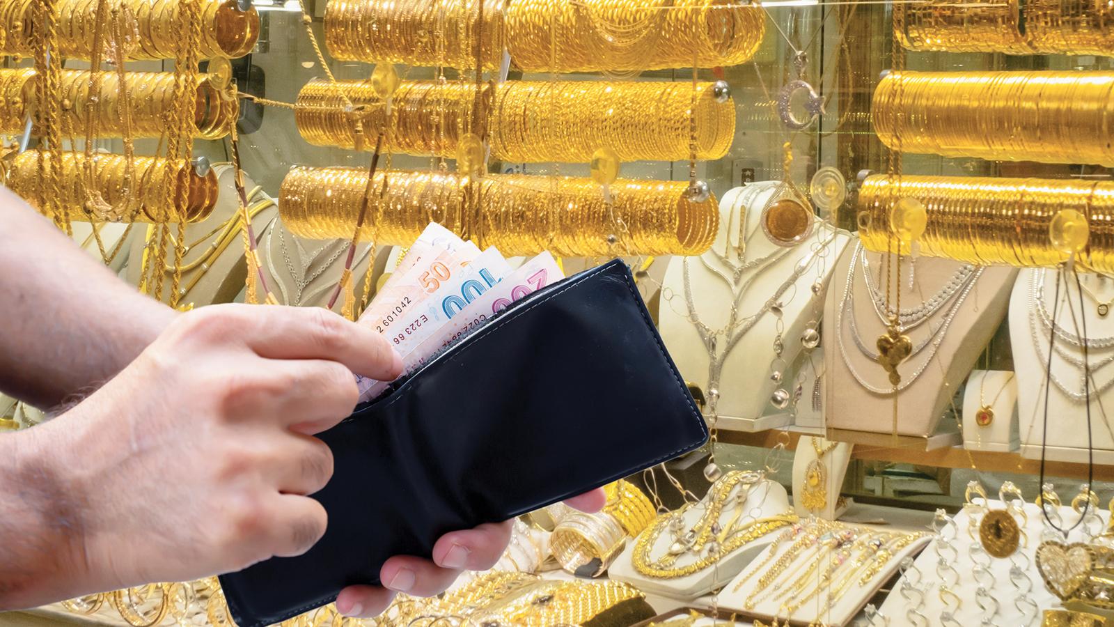 Borsa yılın ilk yarısında güçlü seyrini sürdürüyor: Altın yatırımcısı ne yapmalı? 24 TV canlı yayınında çarpıcı analiz!