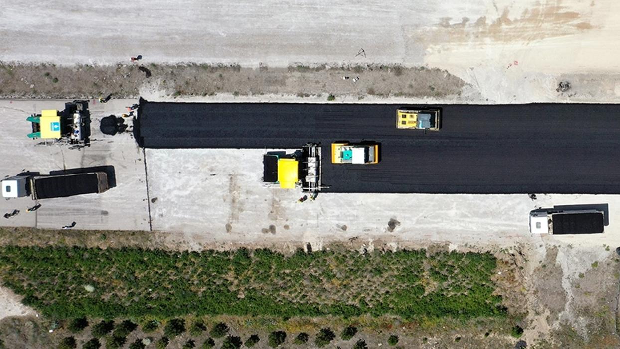 Doğru Akdeniz'den Orta Asya'ya uzanan yeni lojistik köprü: 3 tüplü tünelde ilk kazma vuruldu