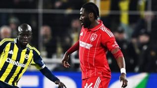 Nottinghamlı Ola Aina'den Fenerbahçe taraftarını kızdıracak sözler