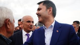 Bakan Kurum'dan depremzede aileye anlamlı ziyaret