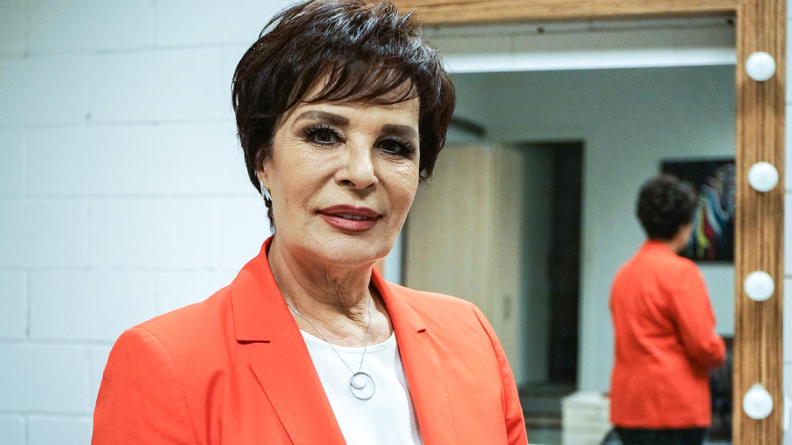 200'e yakın filmde başrol oynadı! Hülya Koçyiğit 16 yaşında öyle bir başarıya imza attı ki