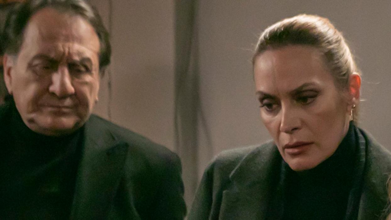 Arka Sokaklar'ın Canan'ı Ebru Cündübeyoğlu da estetikli çıktı! O halini gören herkes aynı yorumu yaptı