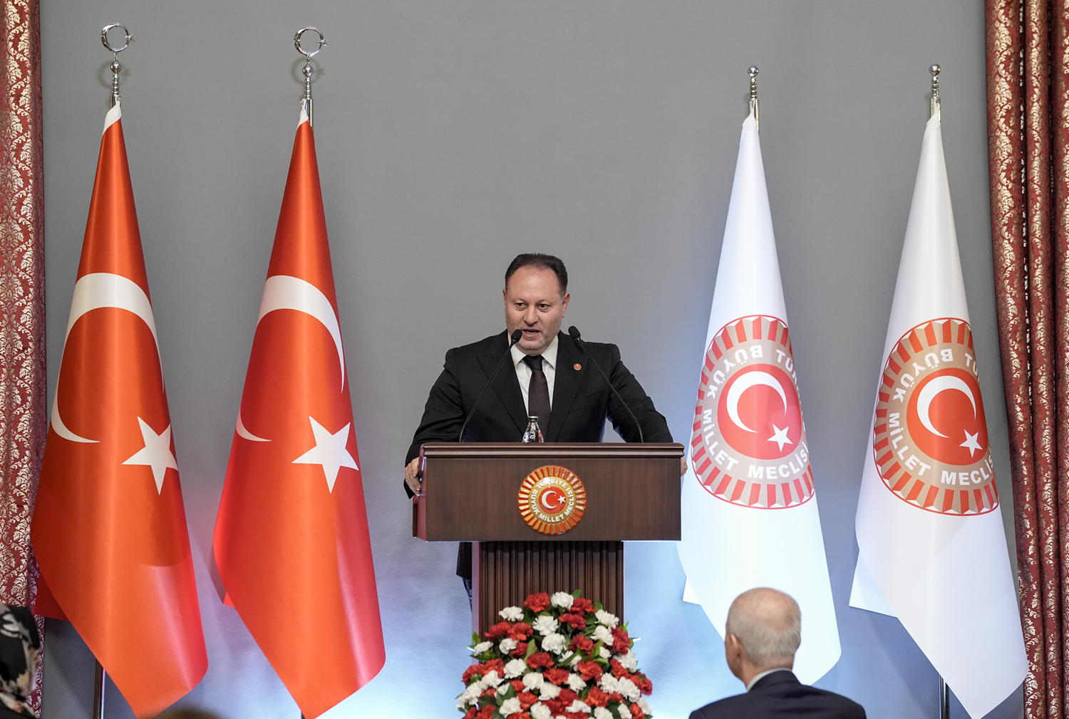 KKTC Meclis Başkanı Öztürkler: Türk askeri, Kıbrıs Türk halkının teminatıdır