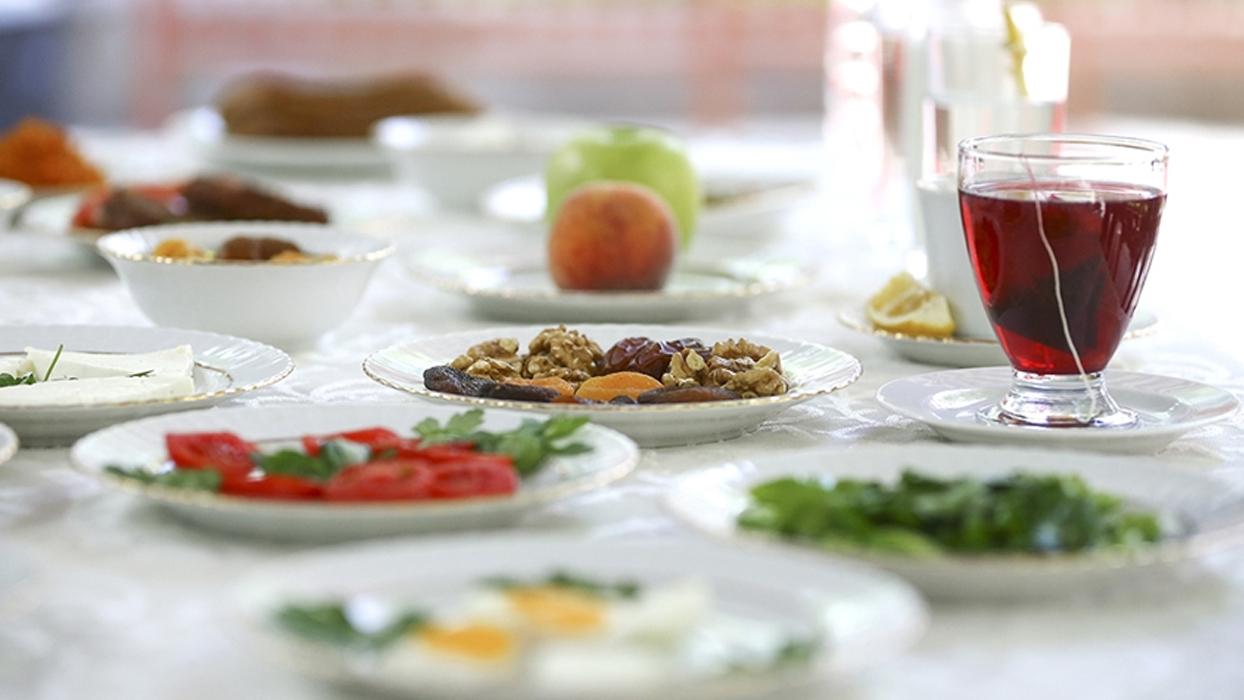 Mide ve bağırsak sağlığınız için ramazan tavsiyeleri