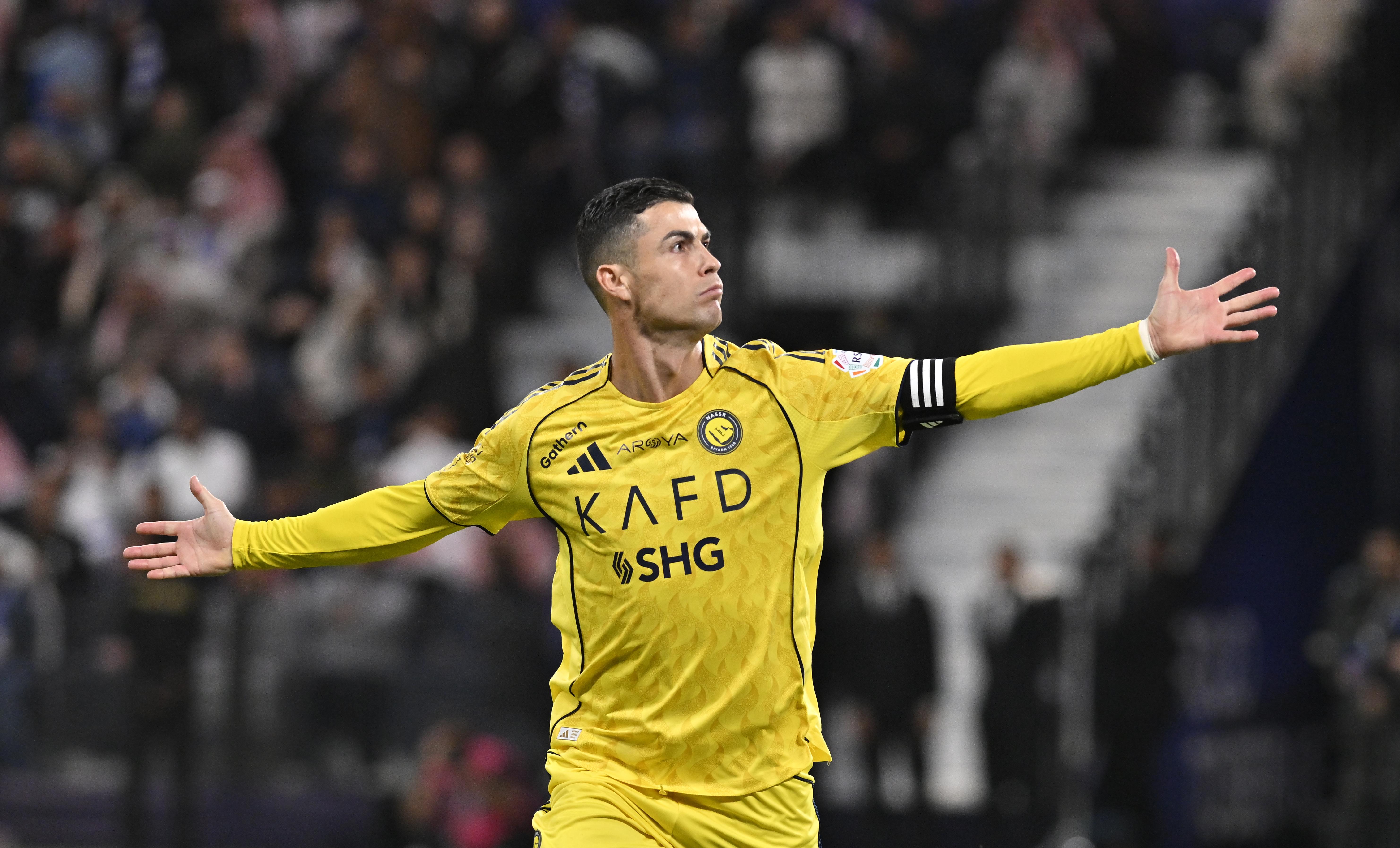 Ronaldo, Almeria hisse satın aldı