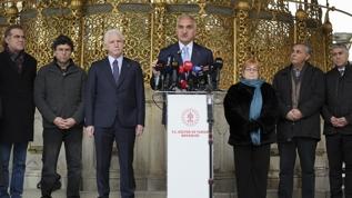 Bakan Ersoy: Ayasofya'da süreç devam ediyor, Sultanahmet'te çalışmalar tamamlandı