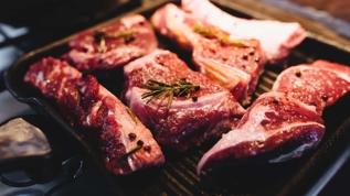 Et tüketenler uzun yaşamda öne geçti! Vejetaryen diyeti tartışılıyor