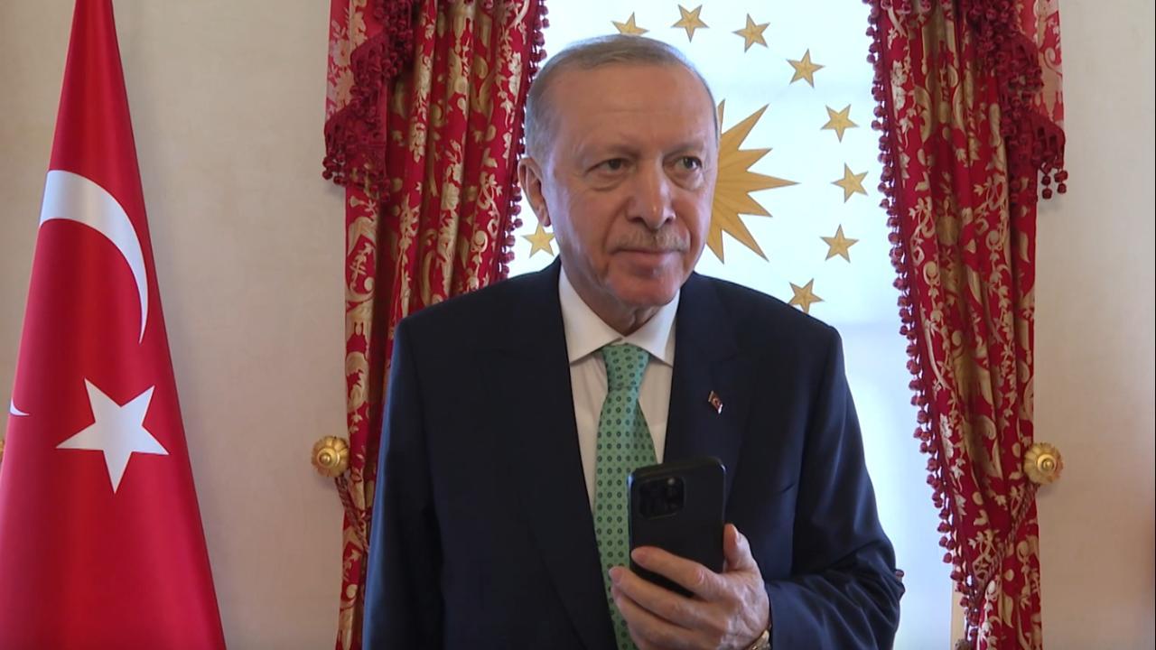 Cumhurbaşkanı Erdoğan, Uluslararası Demokratlar Birliğinin Belçika'daki iftar programına telefonla bağlandı