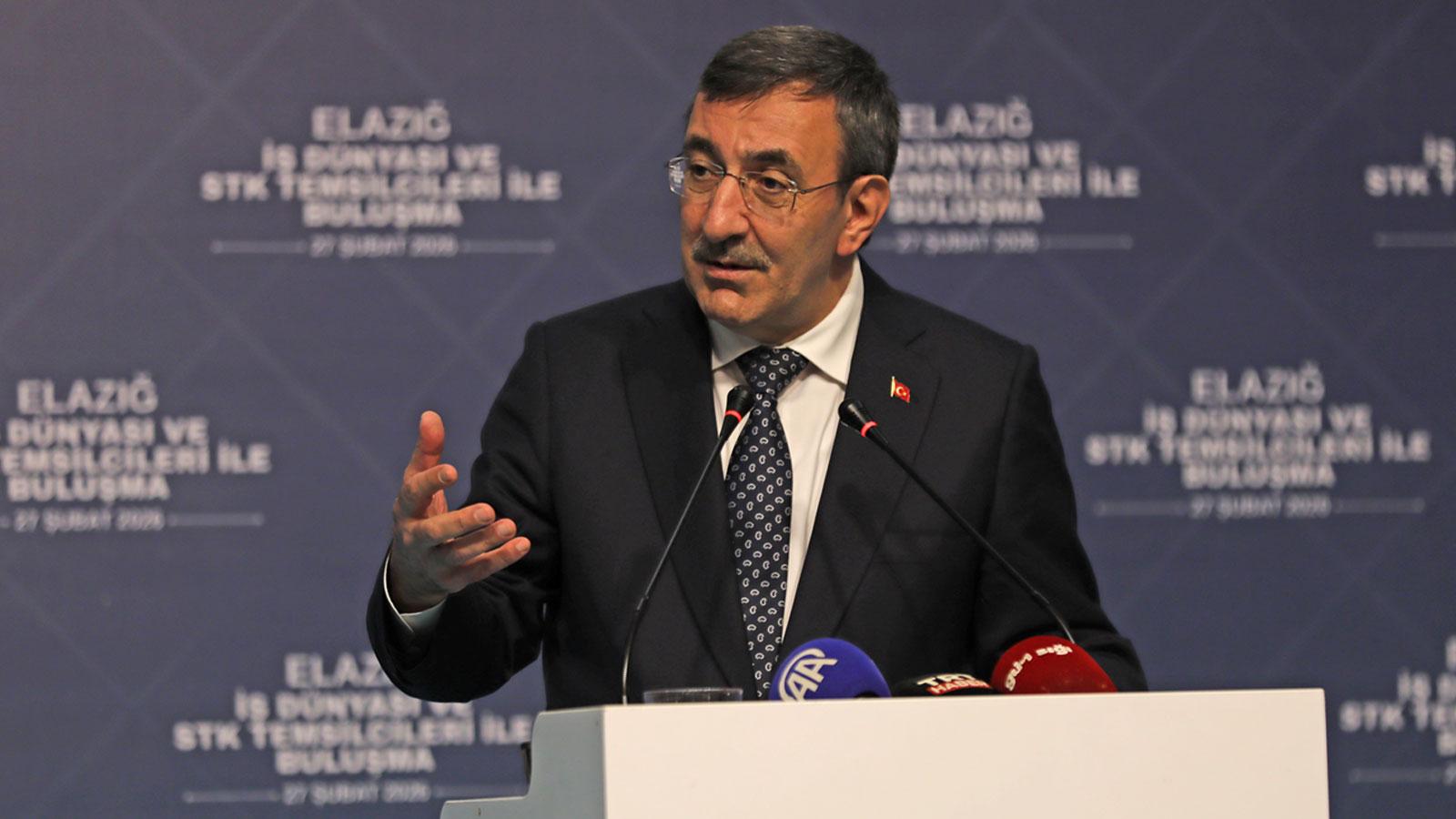 Cevdet Yılmaz: 400 milyar doların üstünde ihracat hedefliyoruz