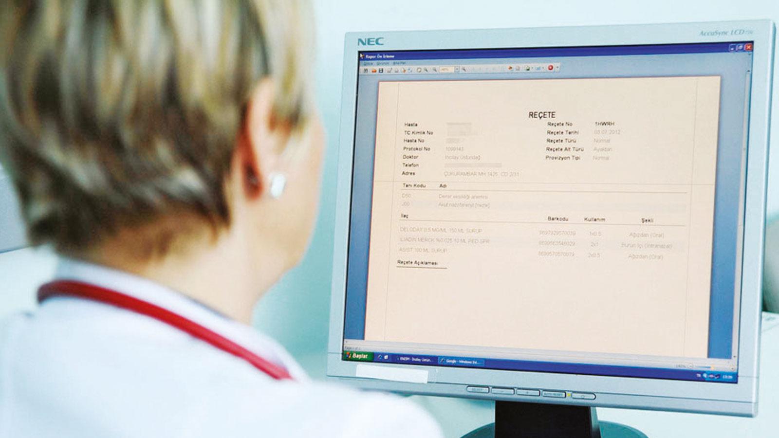 İsim benzerliği doktora felaketi getirdi: Yoğun bakımda yaşam savaşı veriyor