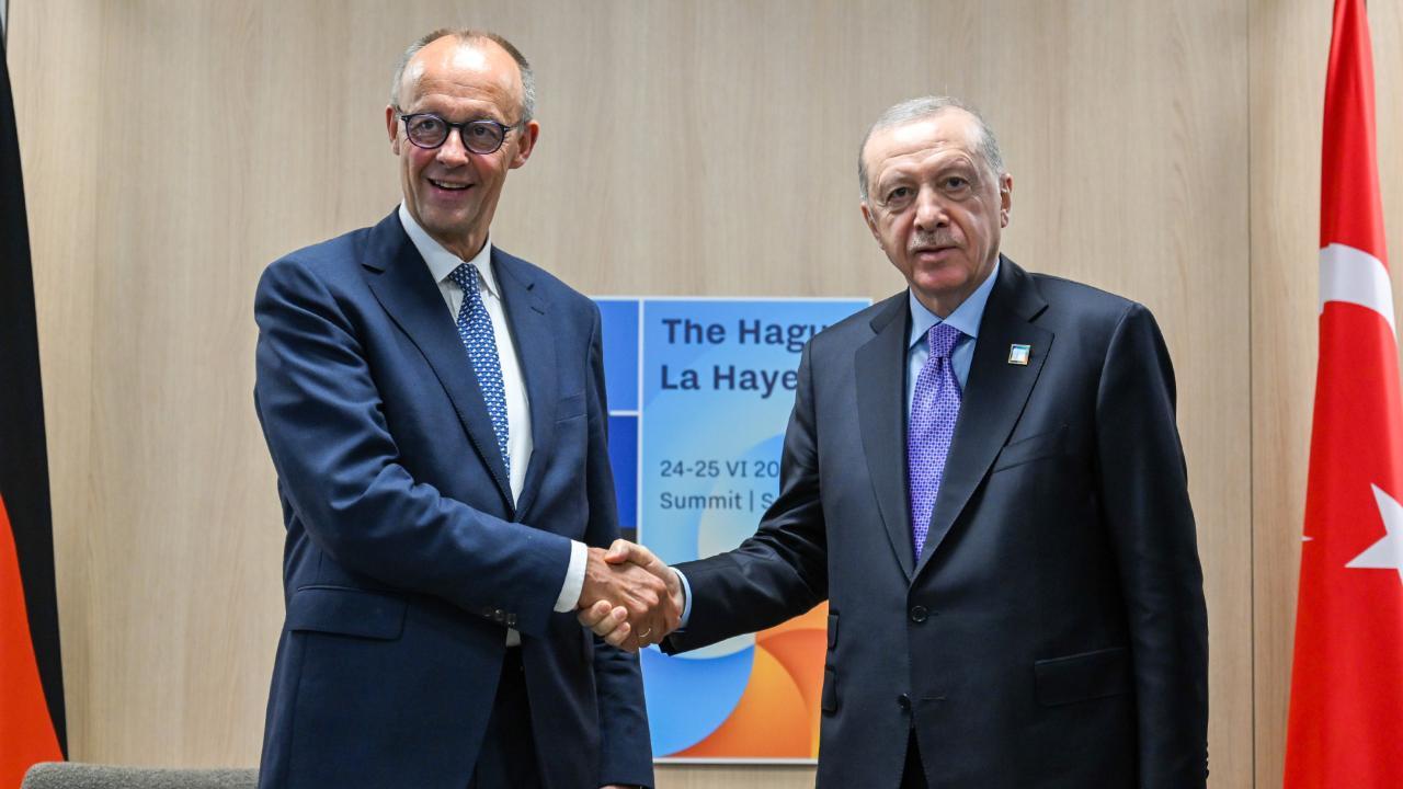 Cumhurbaşkanı Erdoğan, Almanya Şansölyesi Merz ile telefonda görüştü