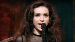 Türkiye'ye Eurovision'daki ilk derecesini getirmişti! Şebnem Paker'e bir de şimdi bakın