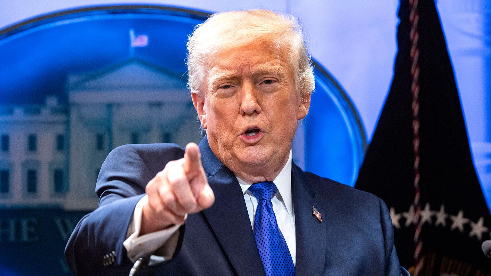 ABD basını: Trump, İran'a yönelik saldırılar konusunda Kongreye bildirim gönderdi