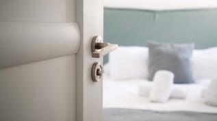 Uzmanlardan yatak odası kapısı uyarısı! Kapalı uyumak hayat kurtarıyor