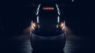 Türkiye'nin ilk milli elektrikli hızlı treni raylara iniyor