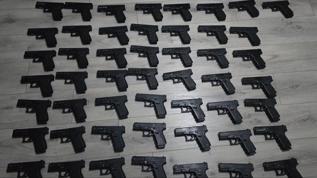 Evinden cephanelik çıktı! İstanbul'da bir zanlı yakalandı