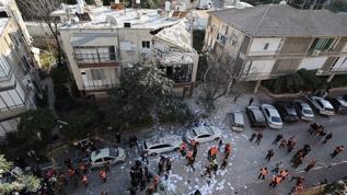 İran'ın füzeli misillemesi sonrası İsrail'in birçok bölgesinde sirenler çaldı