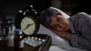 Bilim insanları uyardı! Kronik uykusuzluk Alzheimer riskini artırabilir