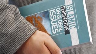 Din istismarcılarına karşı 59 dilde Kur'an yayını