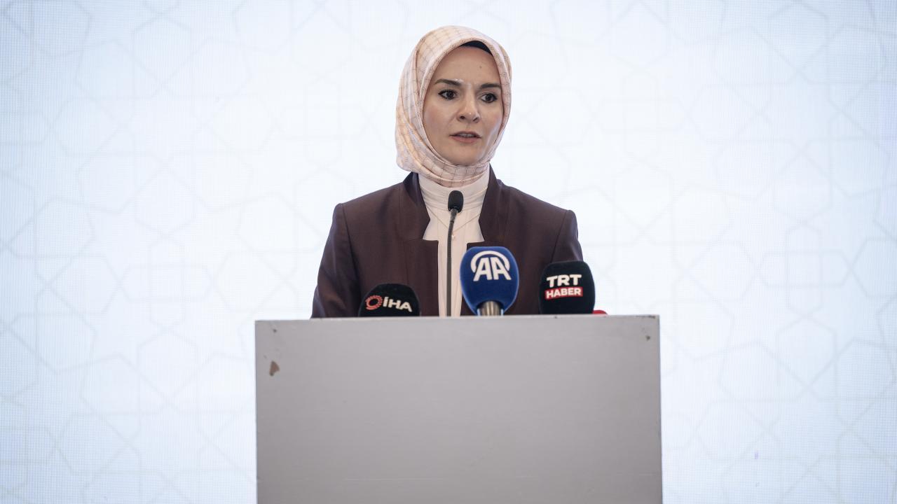 Bakan Göktaş'tan Dijital Dünyada Çocuk Hakları Sözleşmesi'ne davet