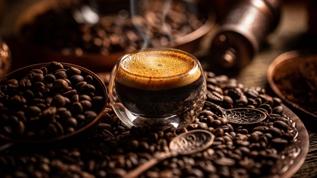 Günde 3-4 fincan kahve içenlerin biyolojik yaşı 5 yıl daha gençleşiyor